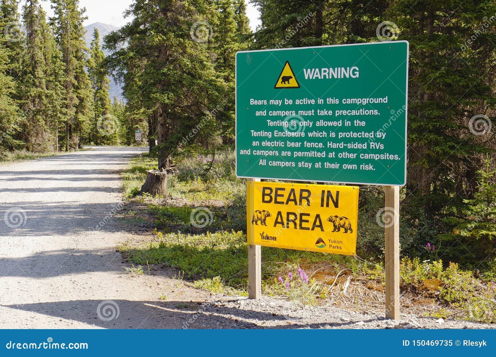 Bear warning signs editorial image. Image of bear, sign 150469735