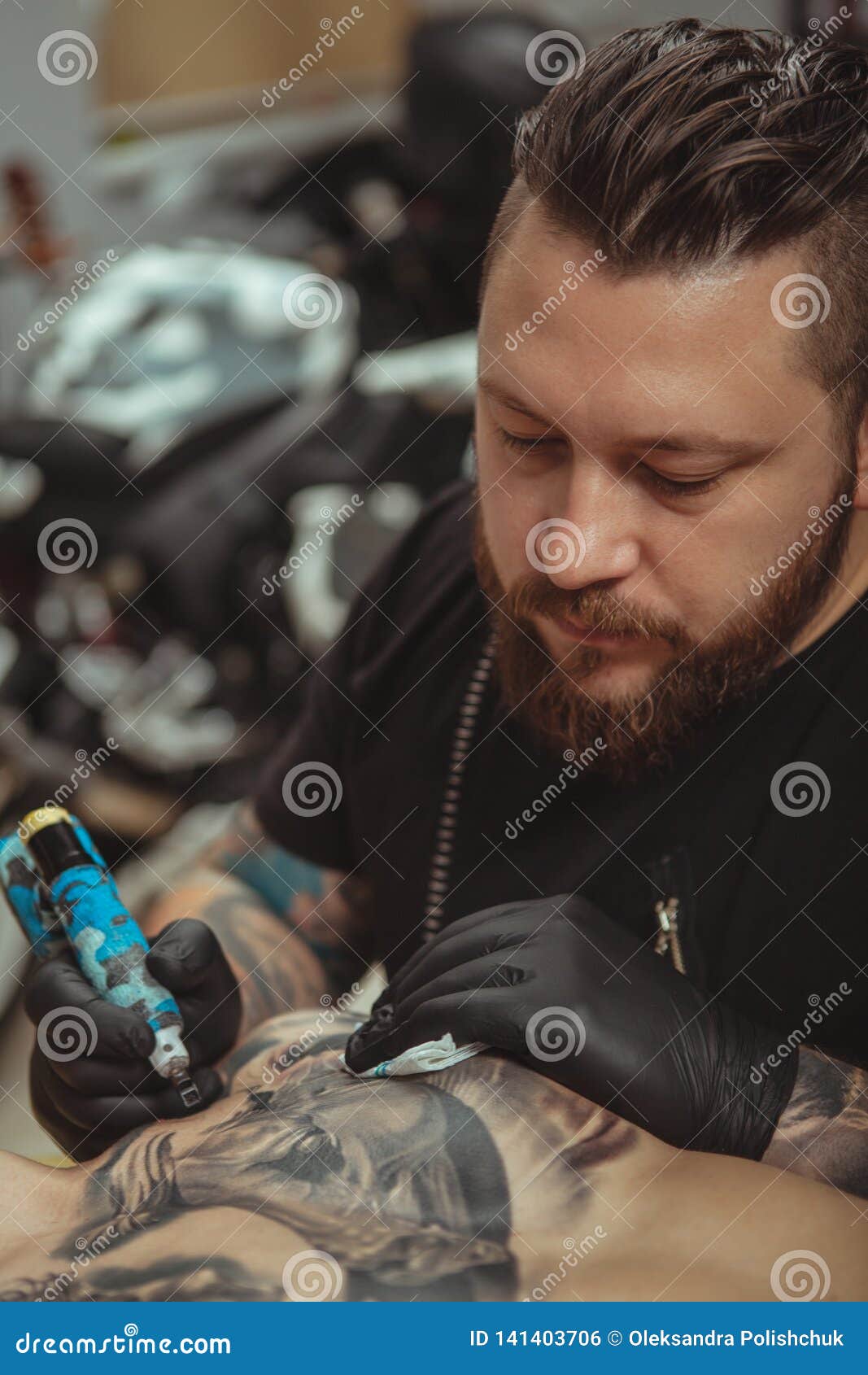 Bearded Tattooist Making Tattoos on Body of His Client Stock Photo - Image  of desinfectant, safety: 141403706