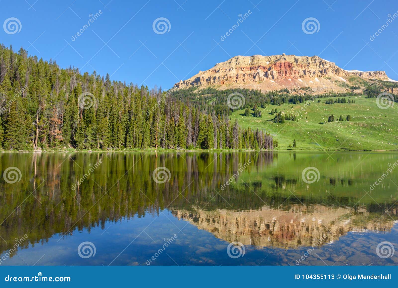 beartooth butte mountain and bear lake in yellowstone park, usa