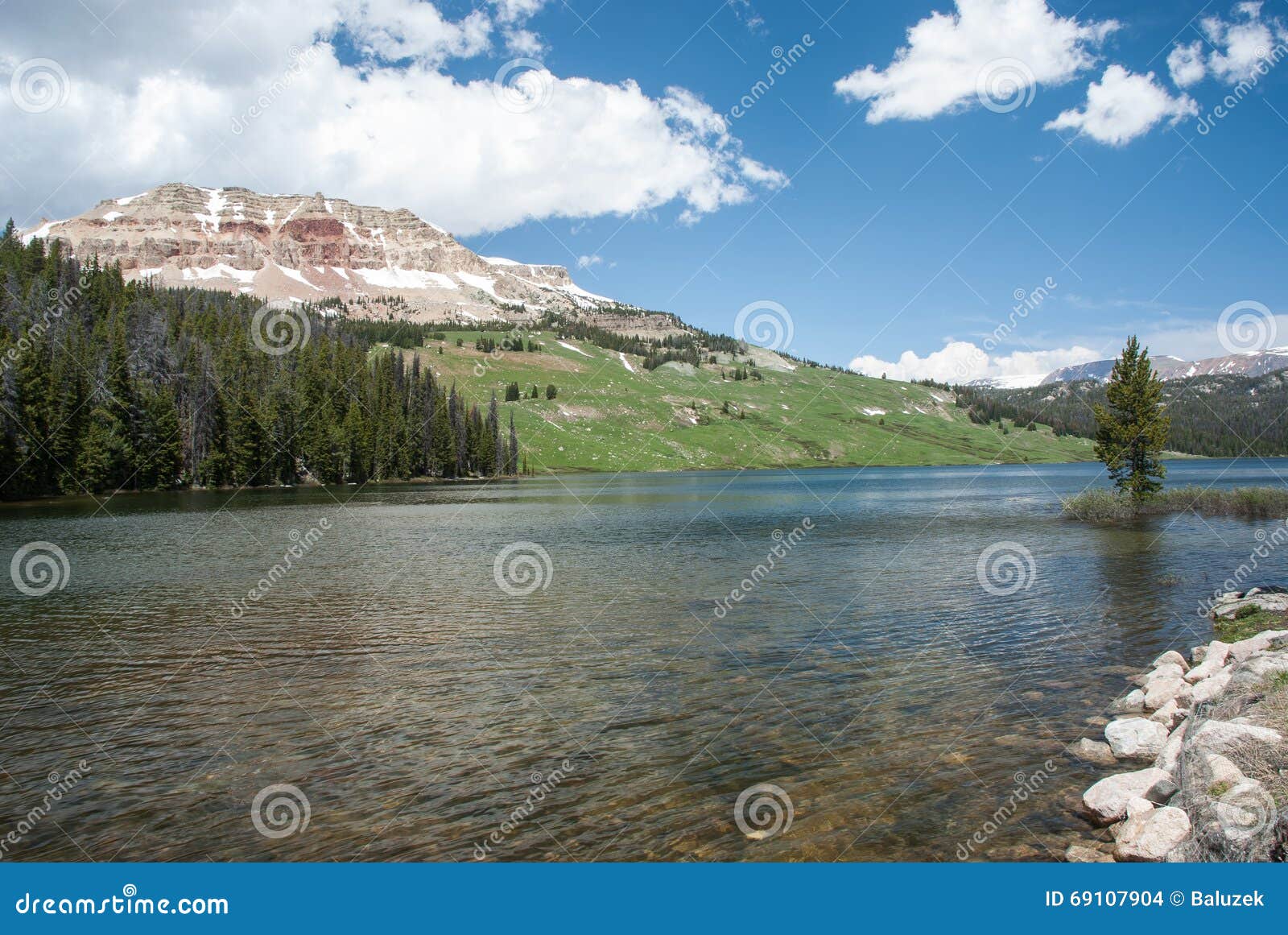 beartooth lake, wyoming, usa