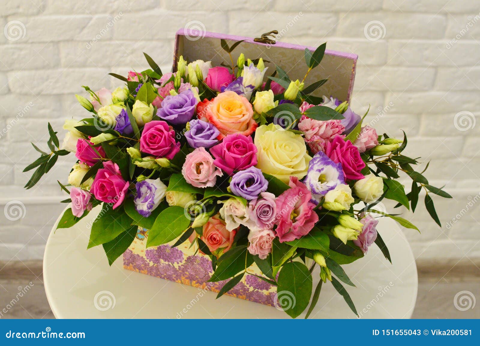 Beau Bouquet Des Fleurs Color?es Image stock - Image du amour, assemblage:  151655043