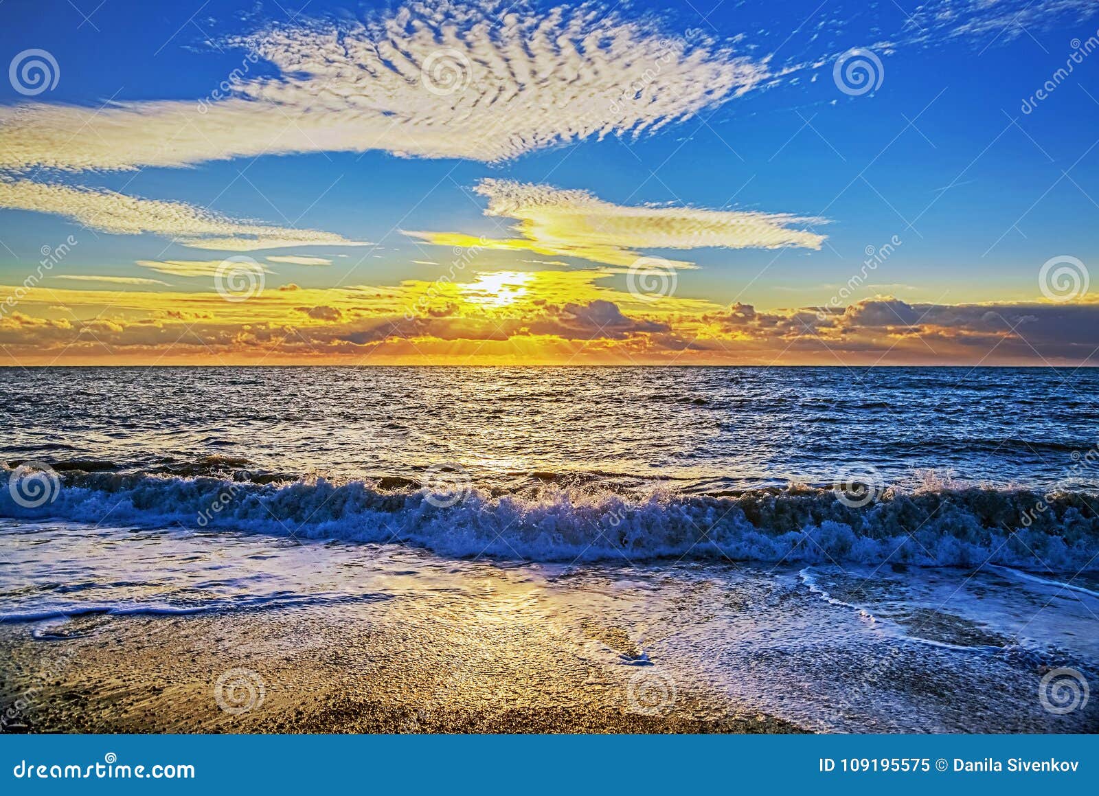 Beau Coucher Du Soleil Sur La Mer Noire Sotchi Russie Image