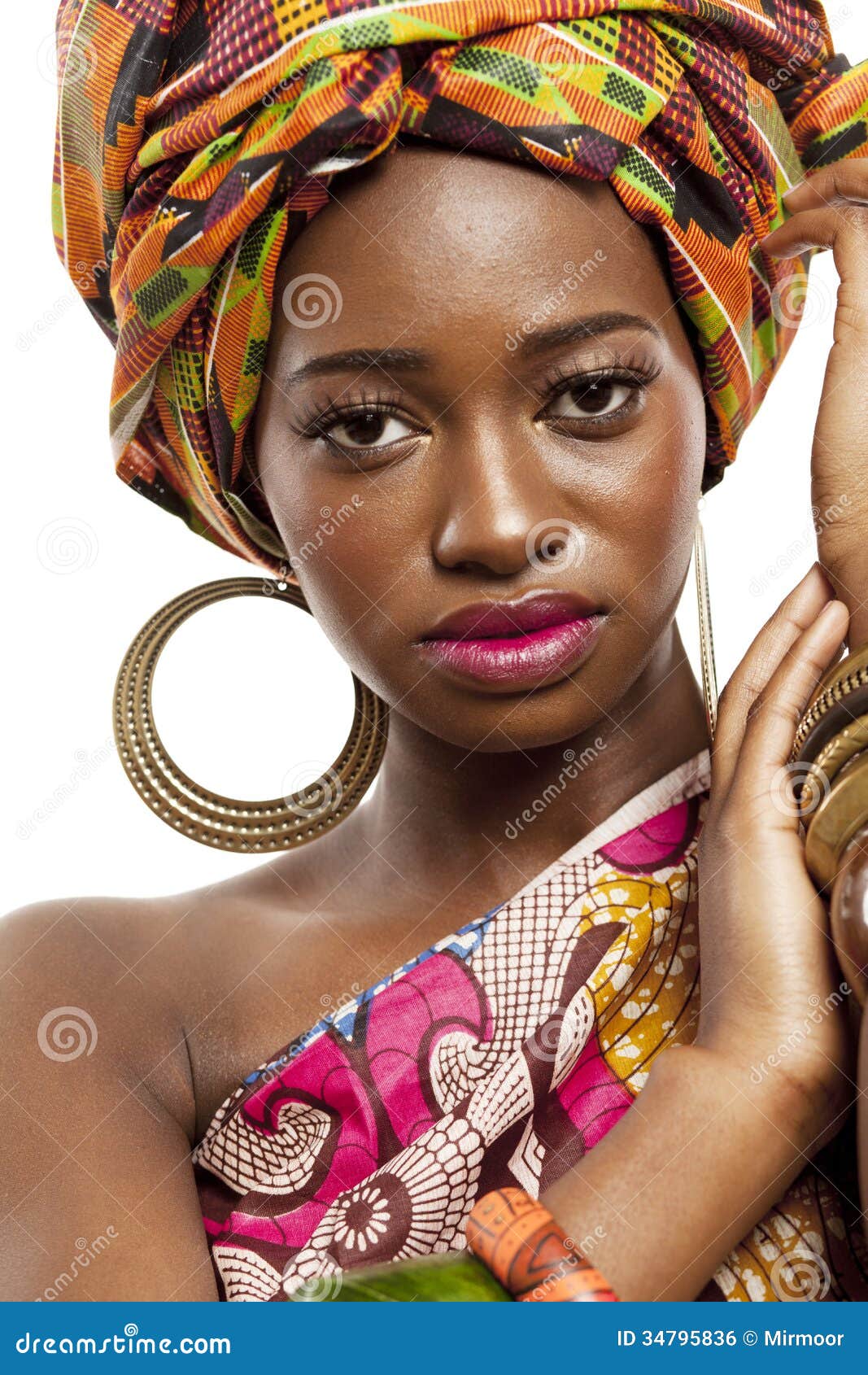 Beautiful African Fashion Model In Traditional Dress ...