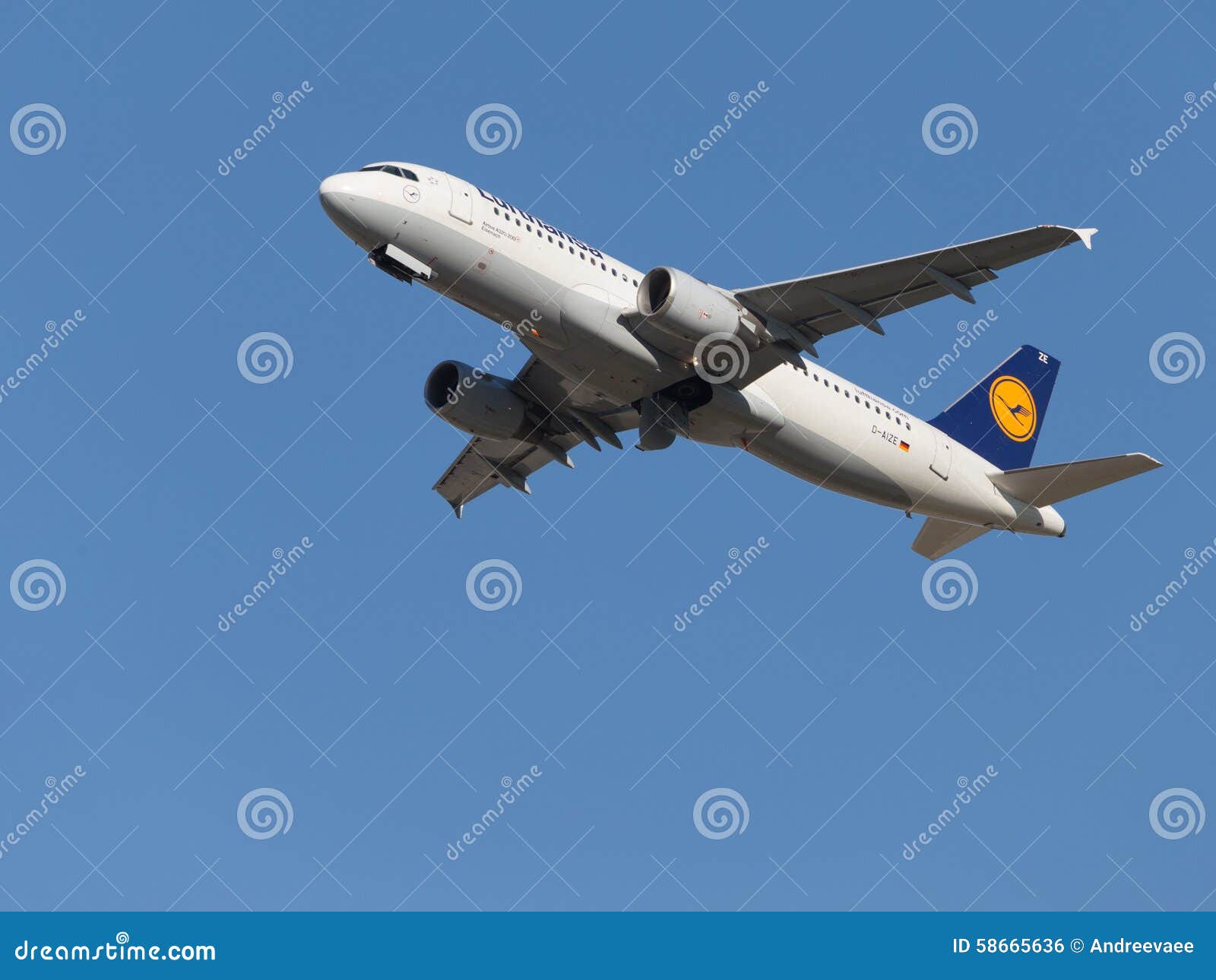 Beautiful Airbus A320-214 editorial photo. Image of tourism - 58665636