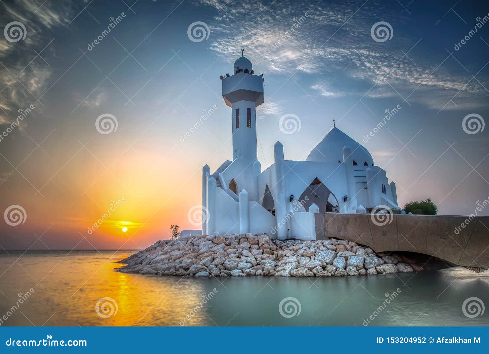 beautiful al khobar corniche mosque sunrise -saudi arabia