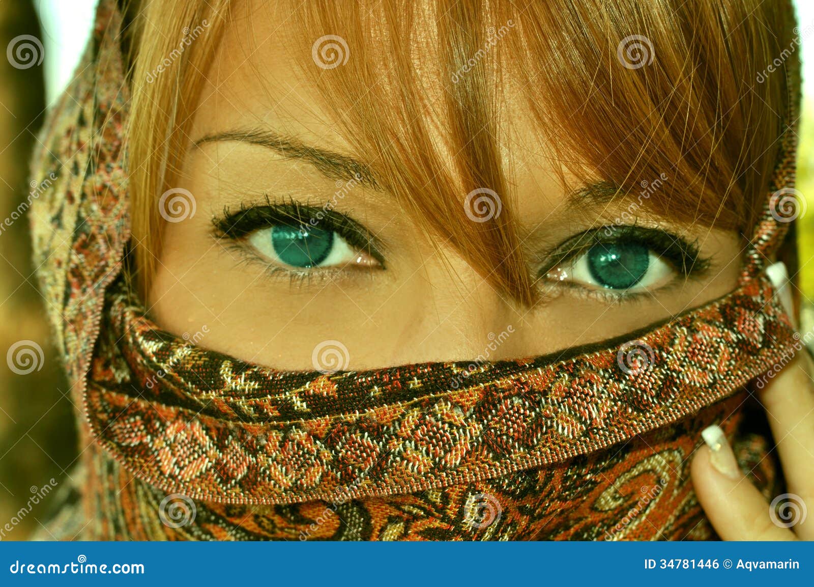 arabic green eyes