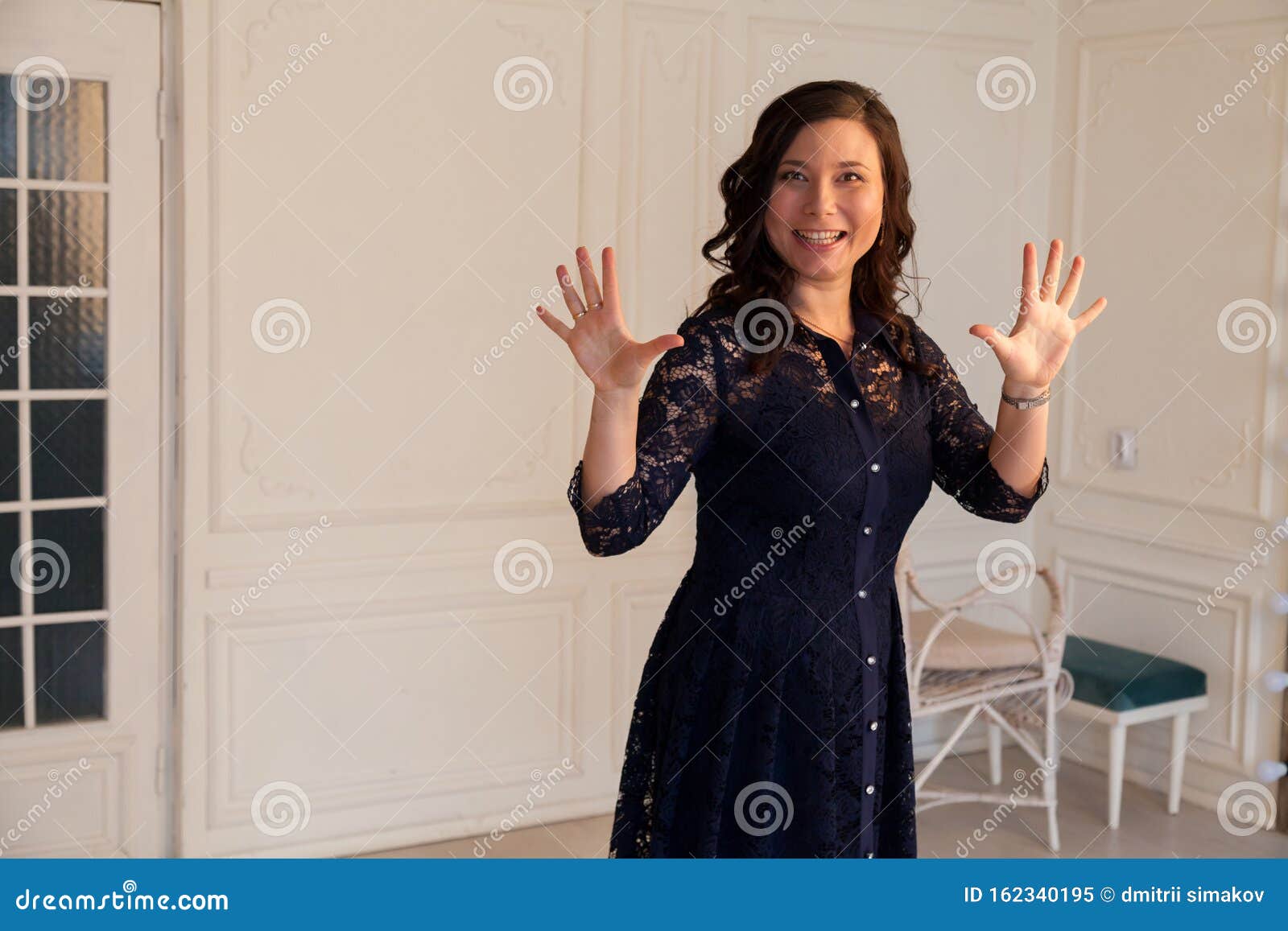 Beautiful Asian Woman Shows Ten Fingers On Her Hand Stock Image Image Of Cute Finger 162340195