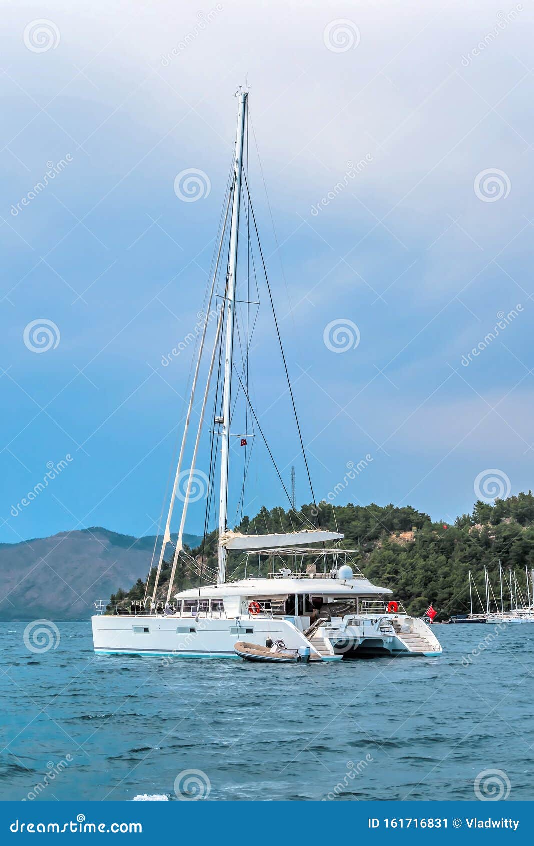 blue lagoon catamaran