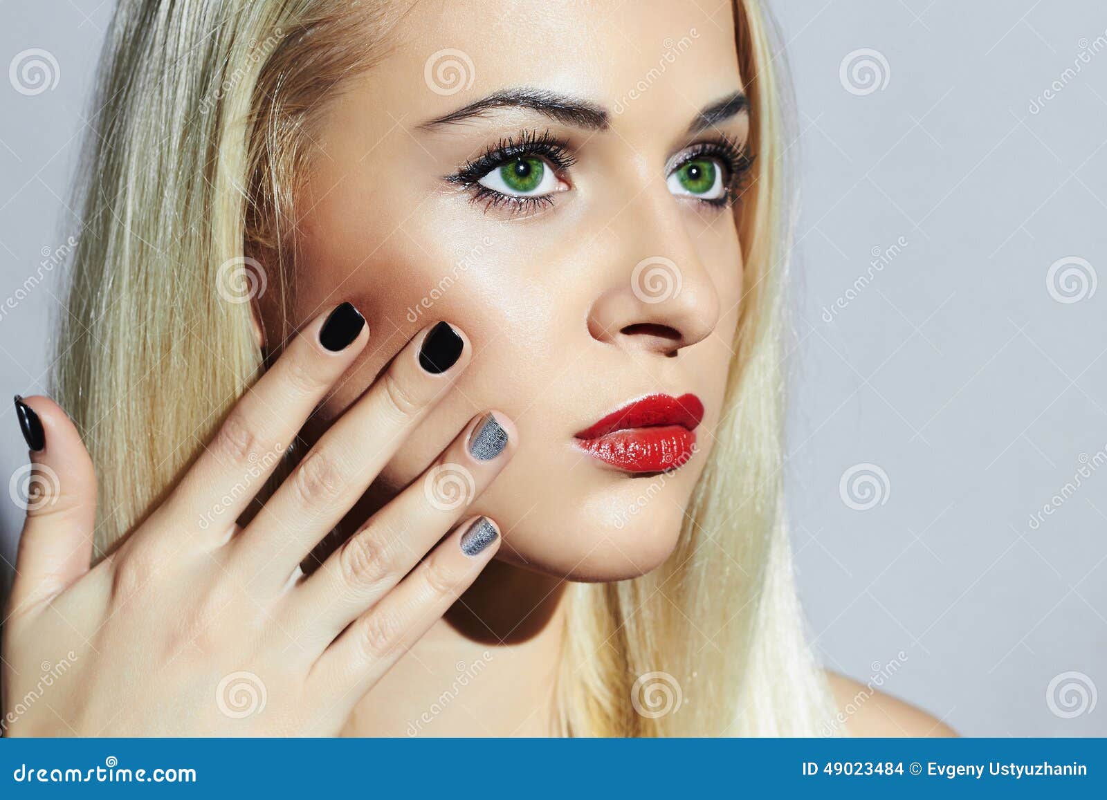 beautiful blond woman with manicure.beauty girl.shellac 