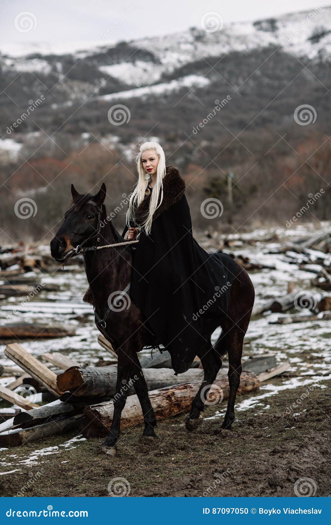 103 Viking Fur Cape Stock Photos - Free & Royalty-Free Stock Photos from  Dreamstime