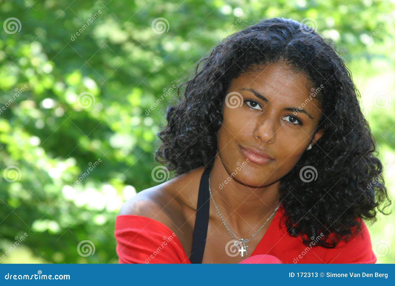 https://thumbs.dreamstime.com/z/beautiful-brazilian-woman-172313.jpg