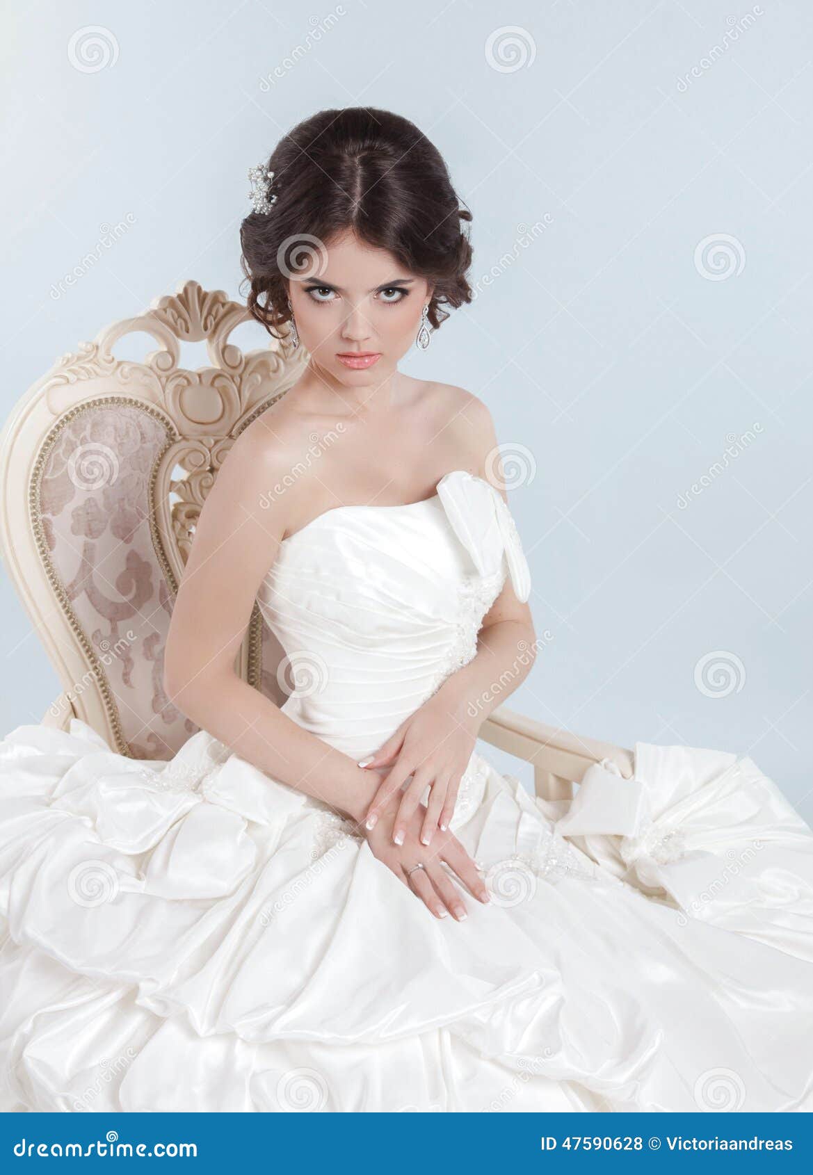 Model Bride 32