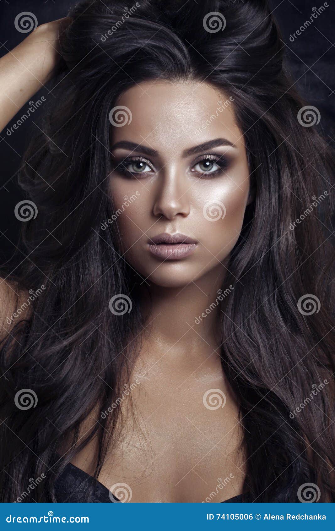 beautiful brunette girl. healthy long hair. beauty model woman. hairstyle