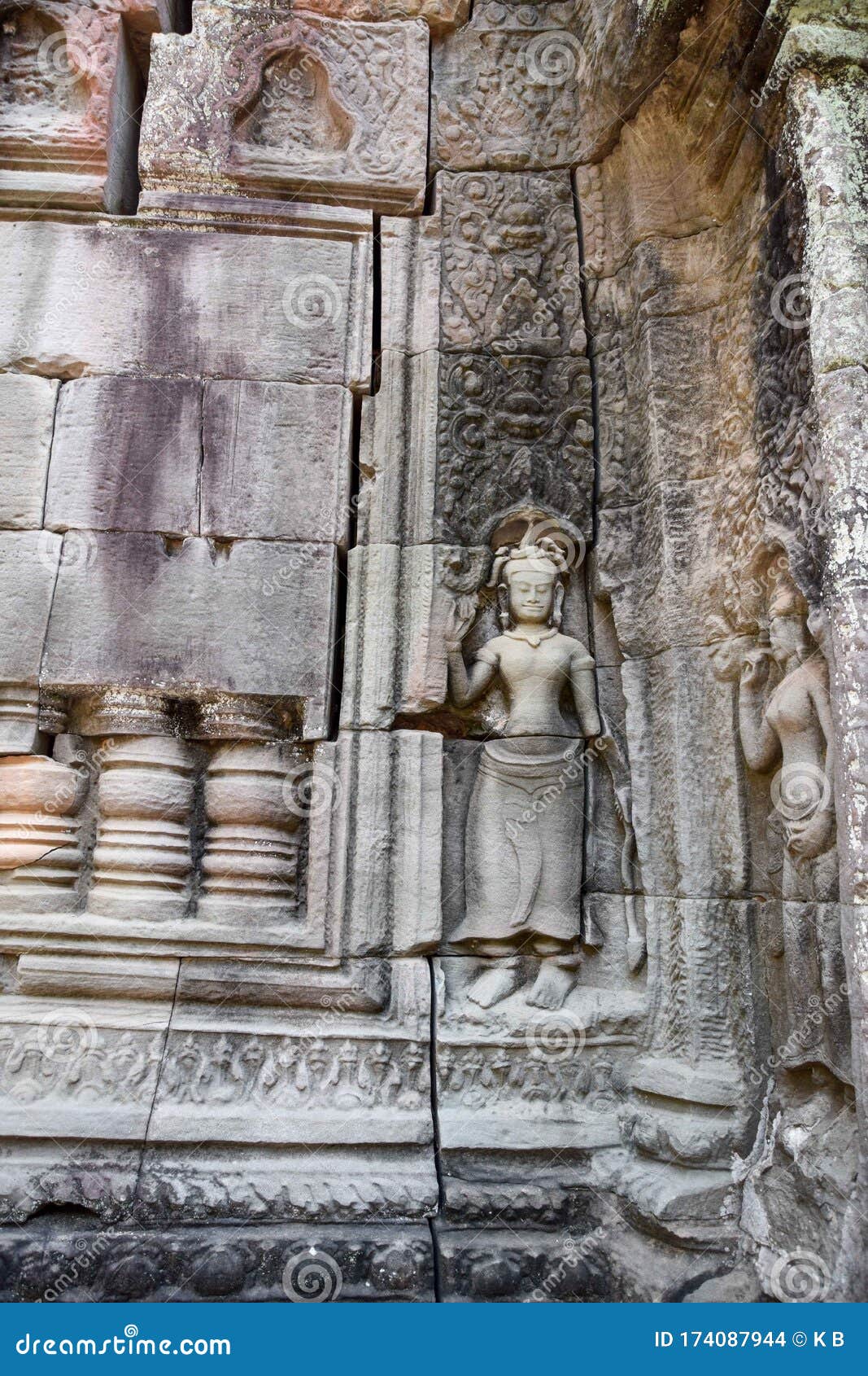 Beautiful Carving of Ancient Shiva, Vishnu Hindu Symbol Statue in ...