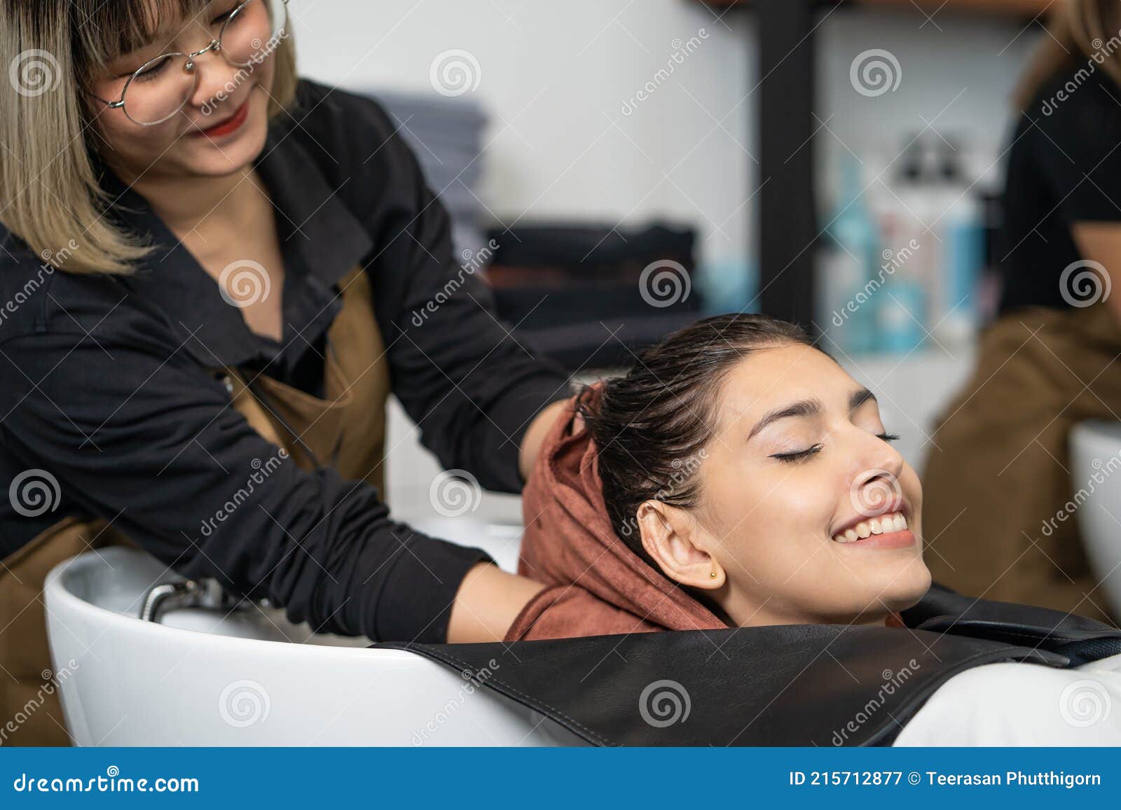 Beautiful Caucasian Women Feel Relax and Comfortable while Getting Hair Wash  with Shampoo and Massage. Hair Salon Studio with Hair Stock Image - Image  of client, caucasian: 215712877
