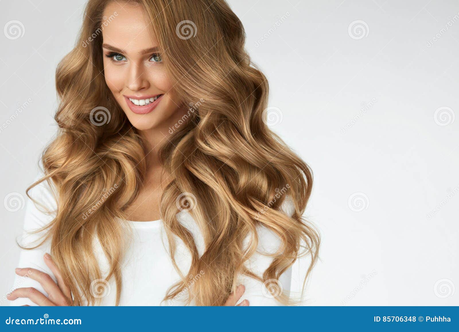 Beautiful Curly Hair. Girl with Wavy Long Hair Portrait. Volume Stock Photo  - Image of health, curled: 85706348