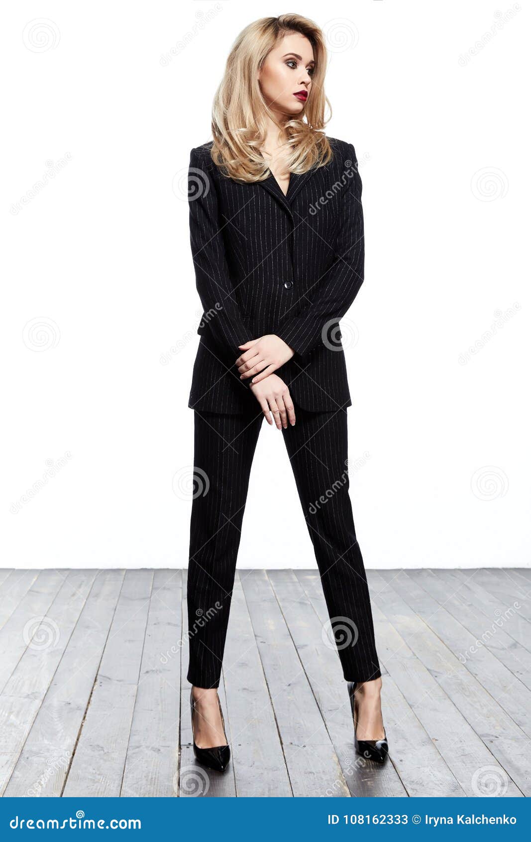 Beautiful Elegant Business Woman Blond Hair Wear Style Fashion F Stock  Image - Image of comfortable, casual: 108162333