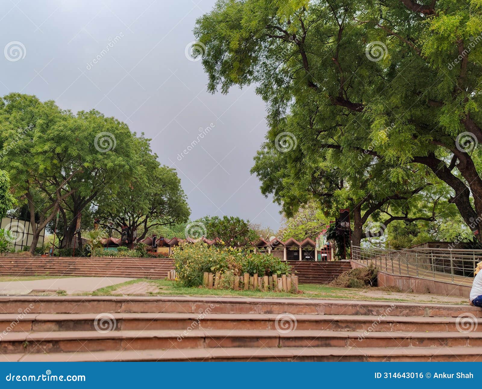 beautiful entrance of delhi zoological park india vide angle view.