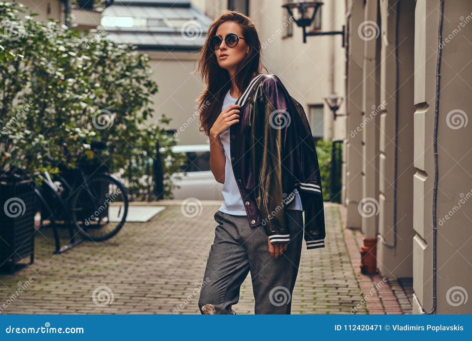 Beautiful Fashionable Brunette in a Stylish Clothing and Sunglas Stock ...