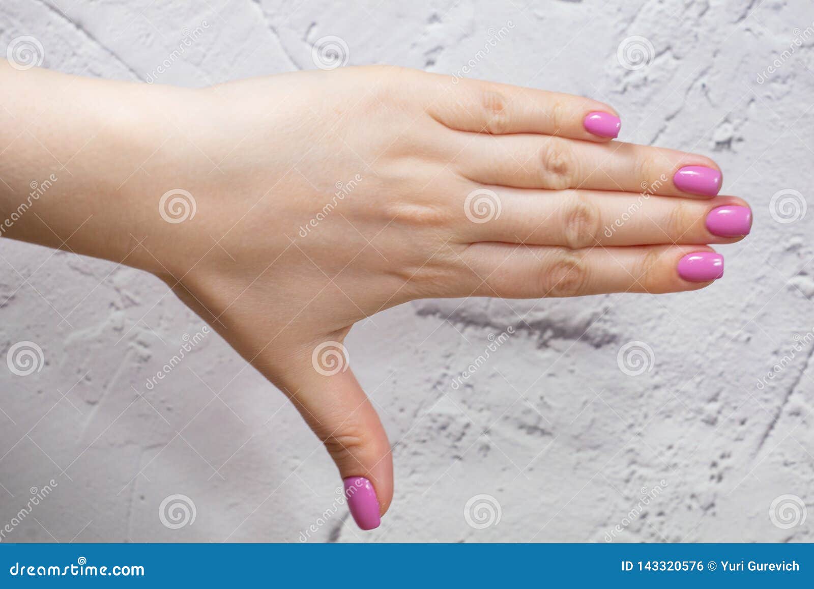 Beautiful Female Hands. Beautiful Hand with Perfect Nails Female ...