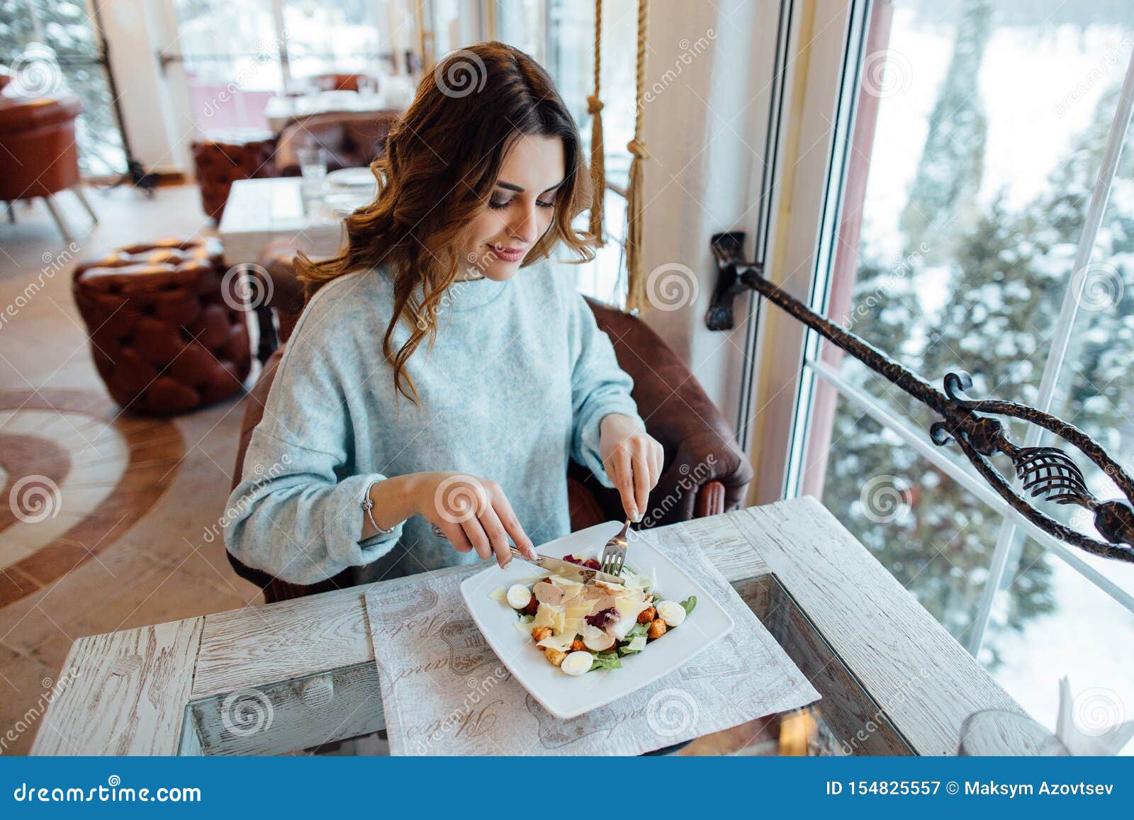 Eating Out Girl