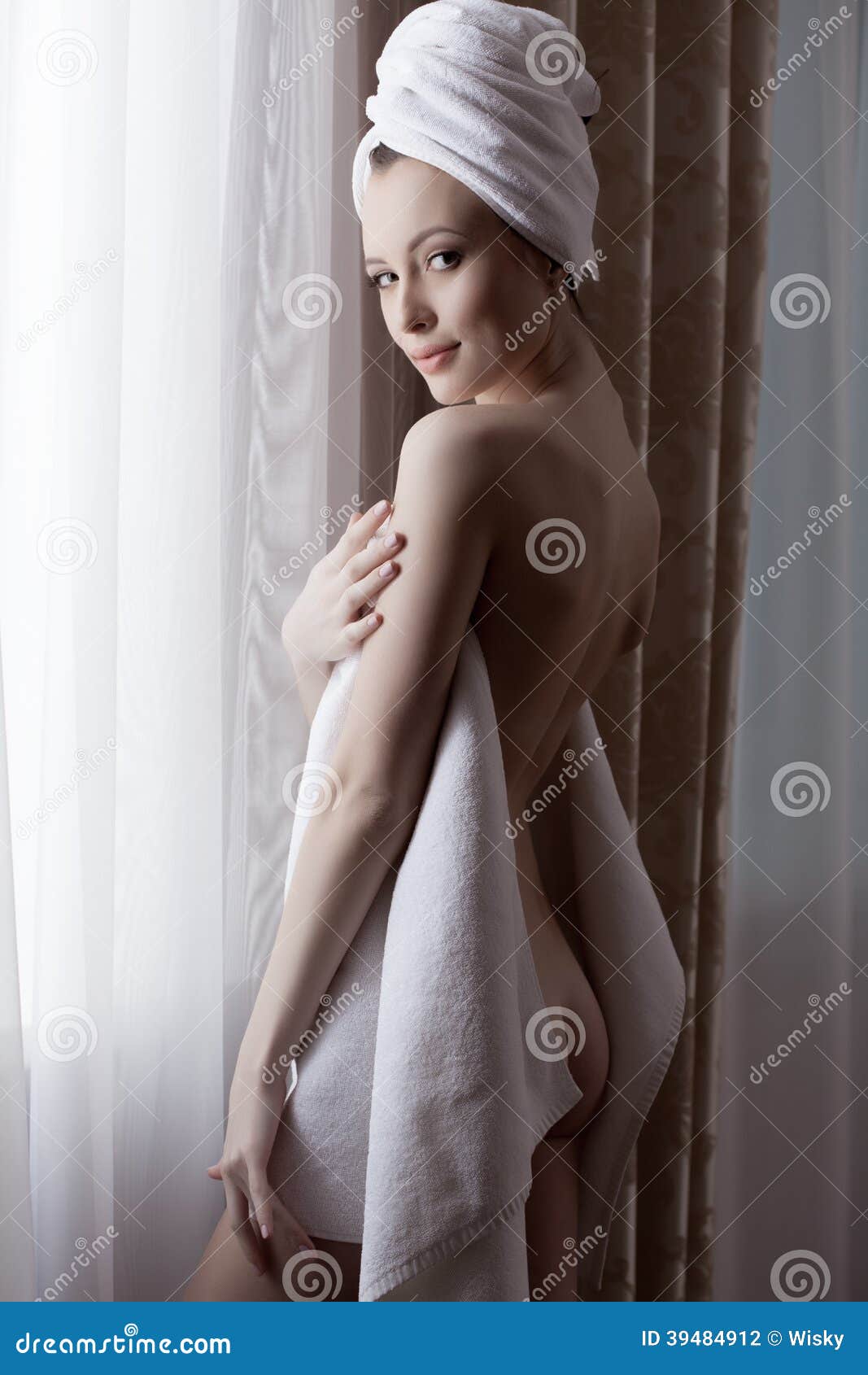 difference between social networking sites and dating sites blonde teacher fuck gif