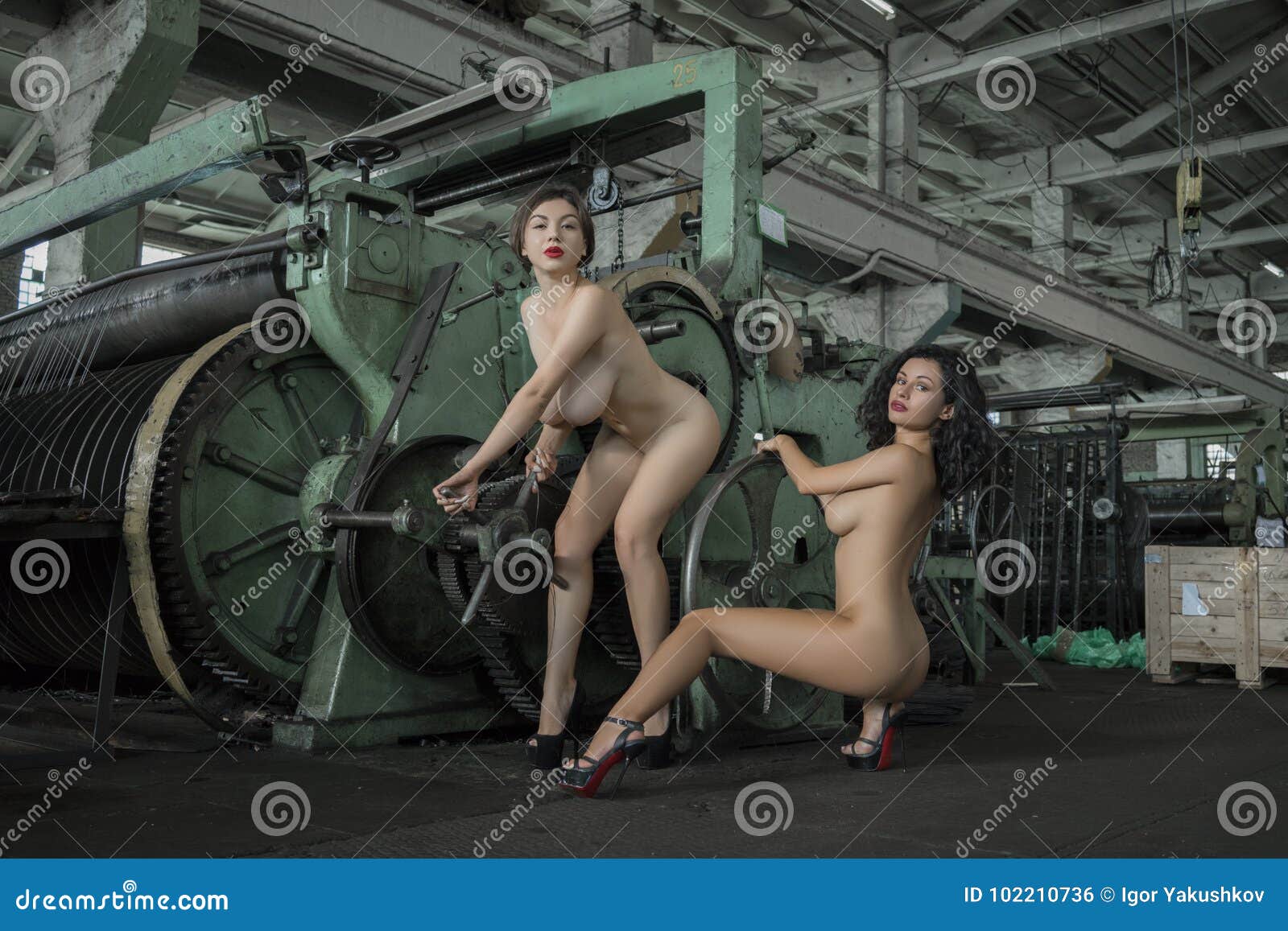 Nude photos Girl Factory Sex pics