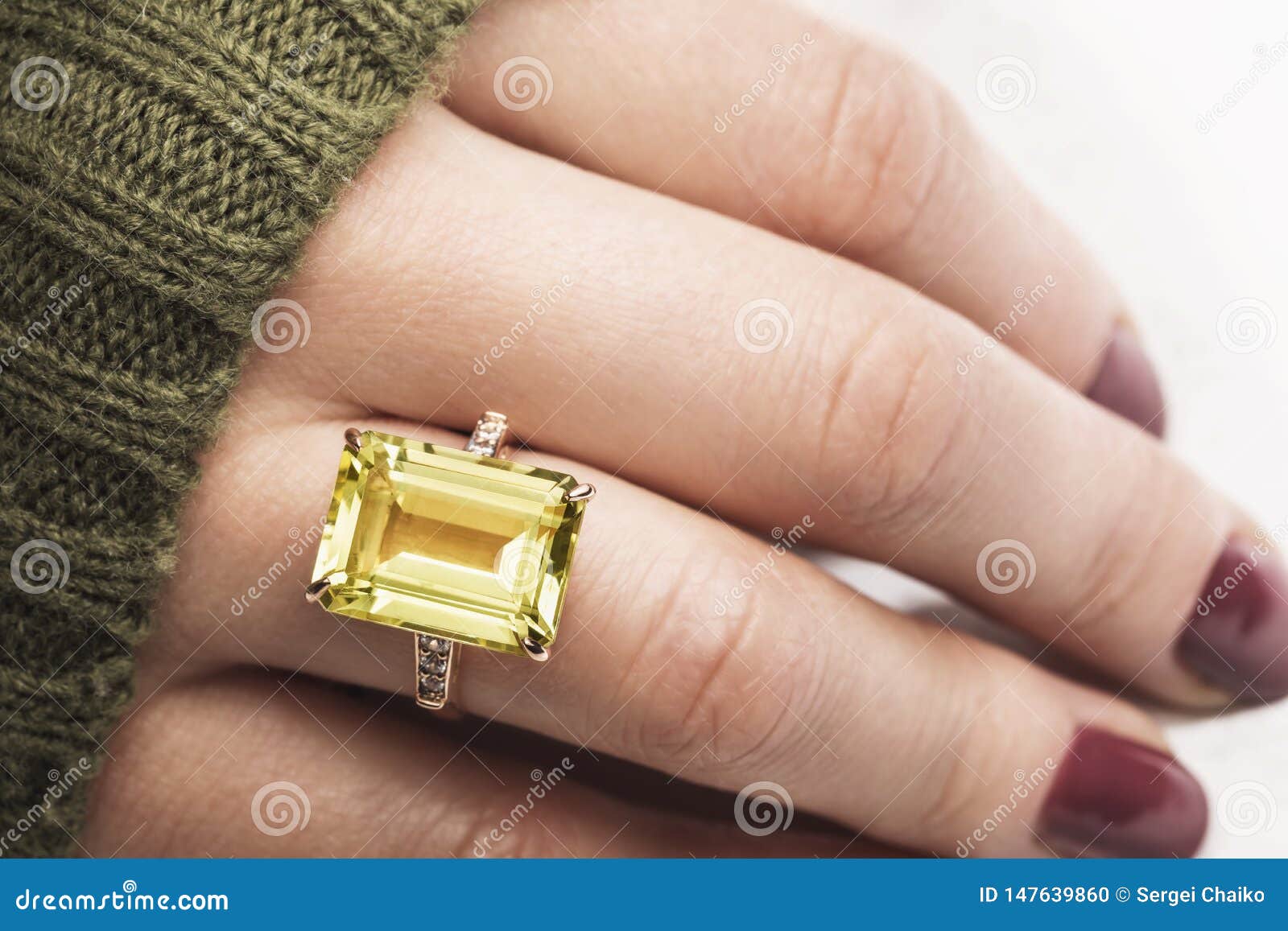 5 Stone Yellow Sapphire Ring – San Antonio Jewelry