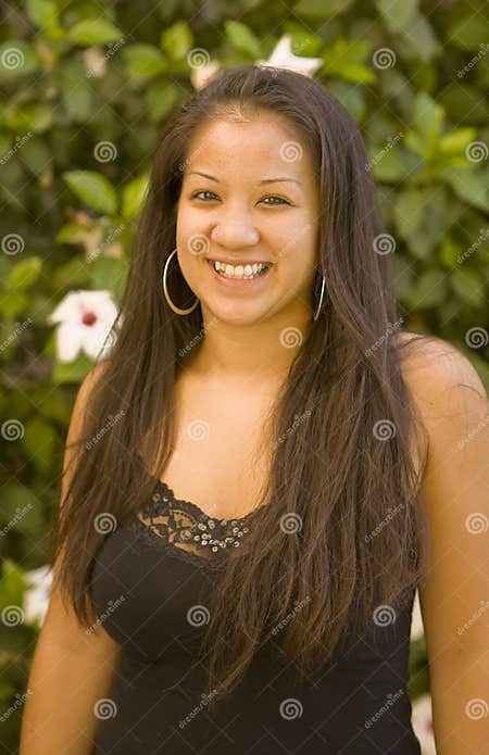Beautiful Hawaiian Girl Smiling Stock Image Image Of Healthy Hawaiian 5500019