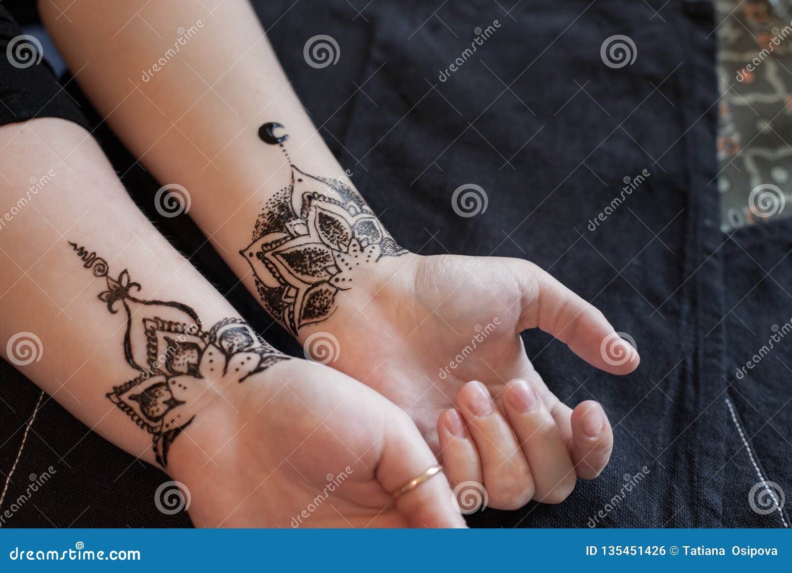 30 Arabic Tattoo Design Ideas for Men and Women  100 Tattoos