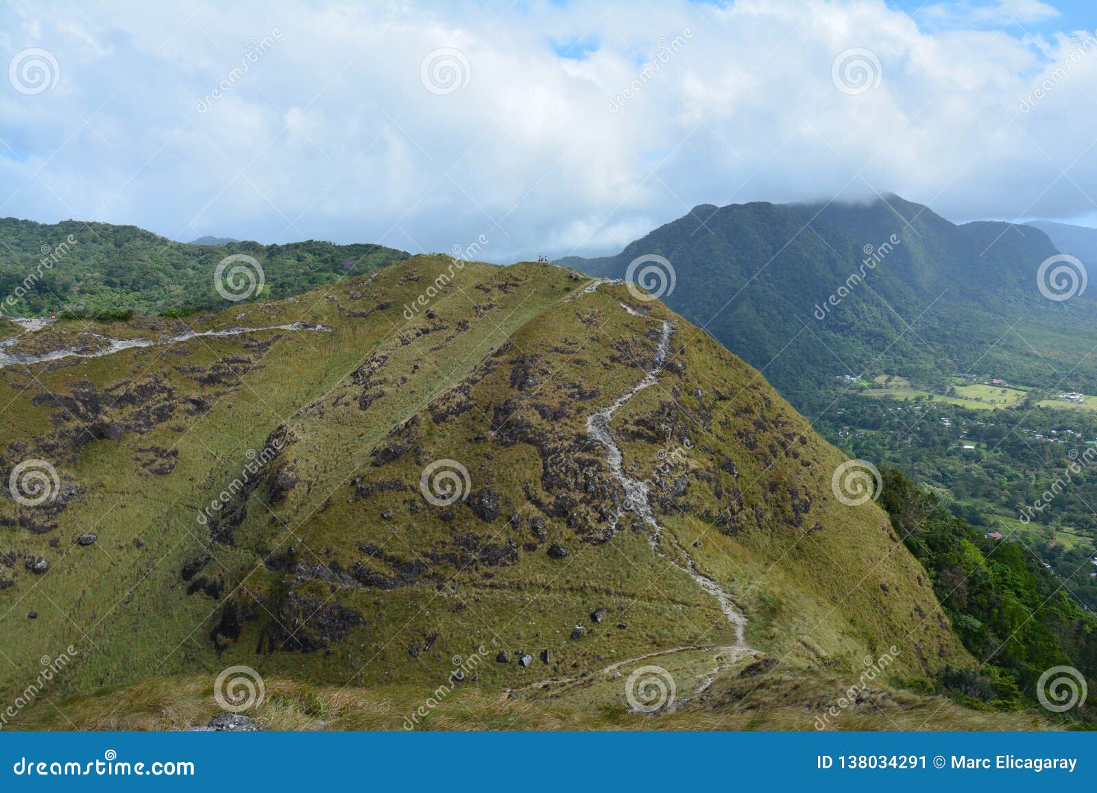 la india dormida mountain in el valle de anton panama