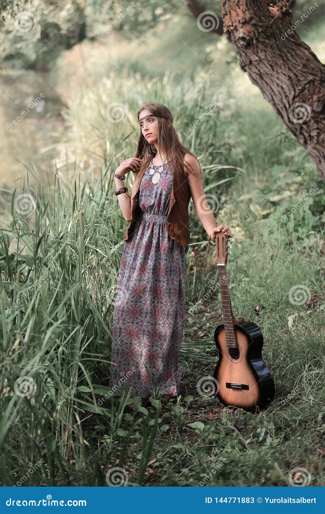 Beautiful Hippie Girl With Guitar Standing Near The Pond Stock Image Image Of Park Dress