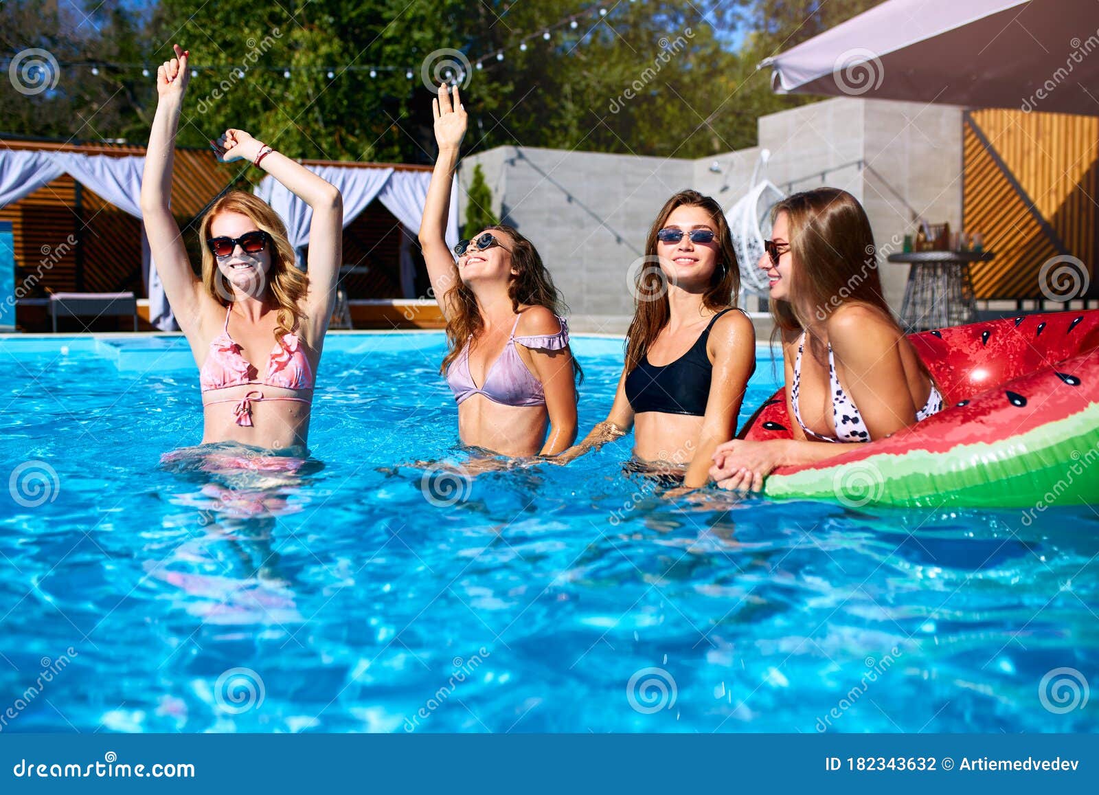 girls only pool party