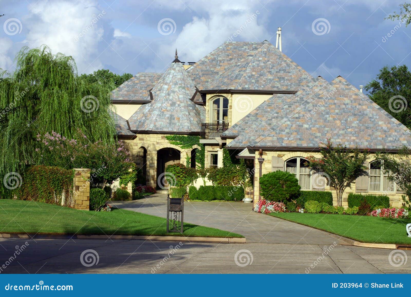 Beautiful House stock photo. Image of concrete, sidewalk 203964