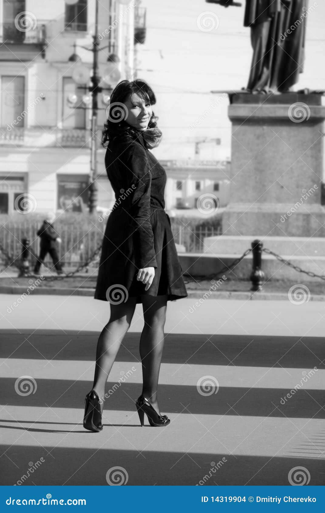 Beautiful Italian Woman On The City Street Stock Images