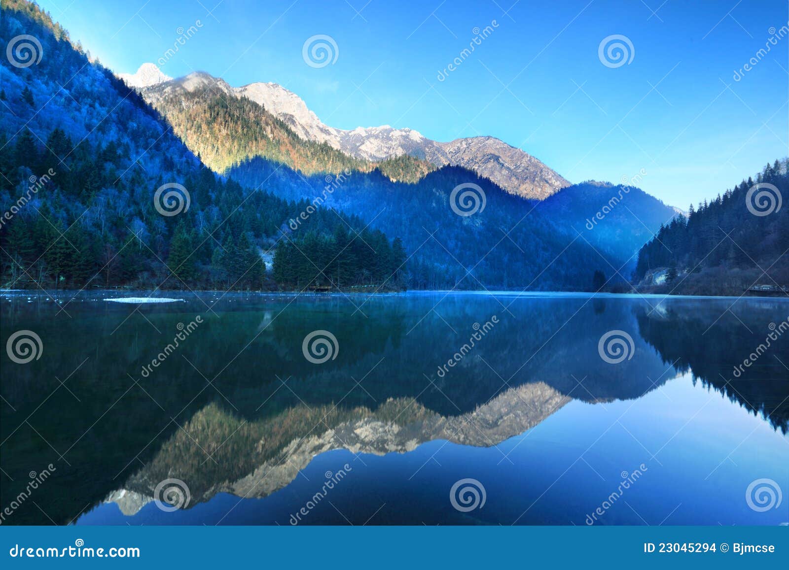 Beautiful Lake In Jiuzhai Stock Photo Image Of Forest 23045294