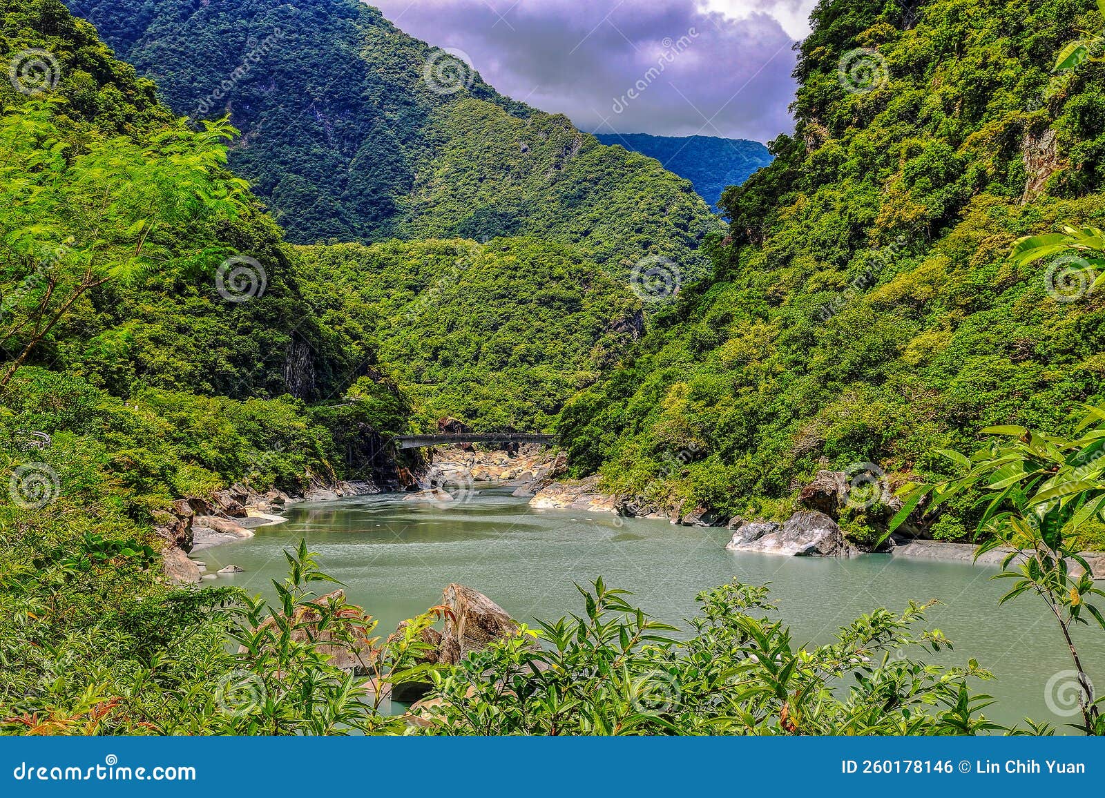 Beautiful Lake View in Deep Valley of Mountains at Creekside in Taroko  National Park Stock Photo - Image of stream, taroko: 260178146