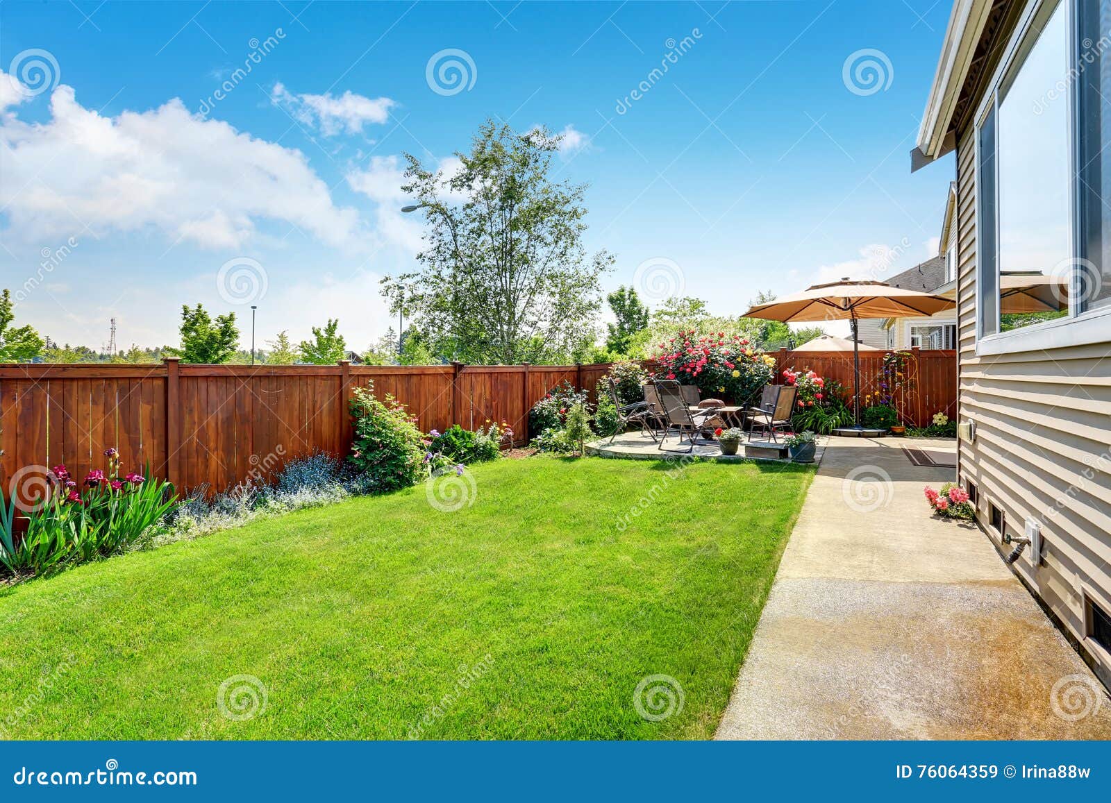 beautiful landscape  for backyard garden and patio area