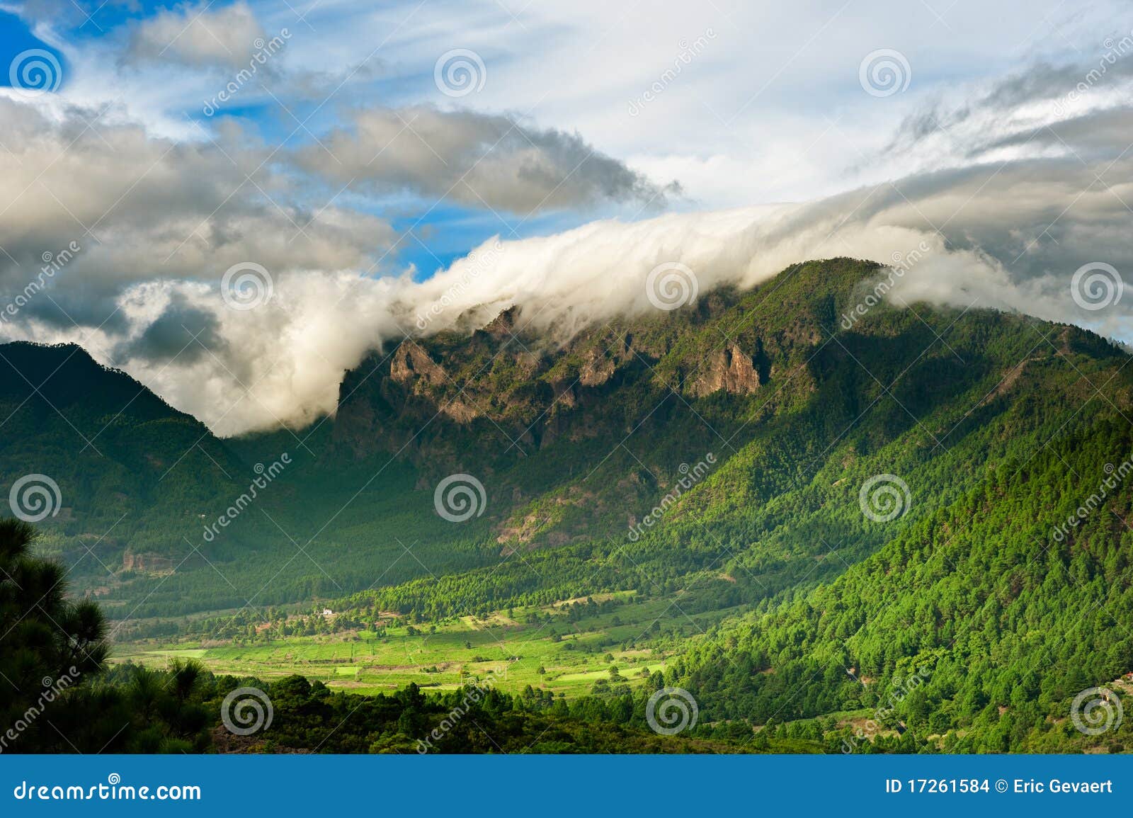 beautiful landscape of the mountains in la palma