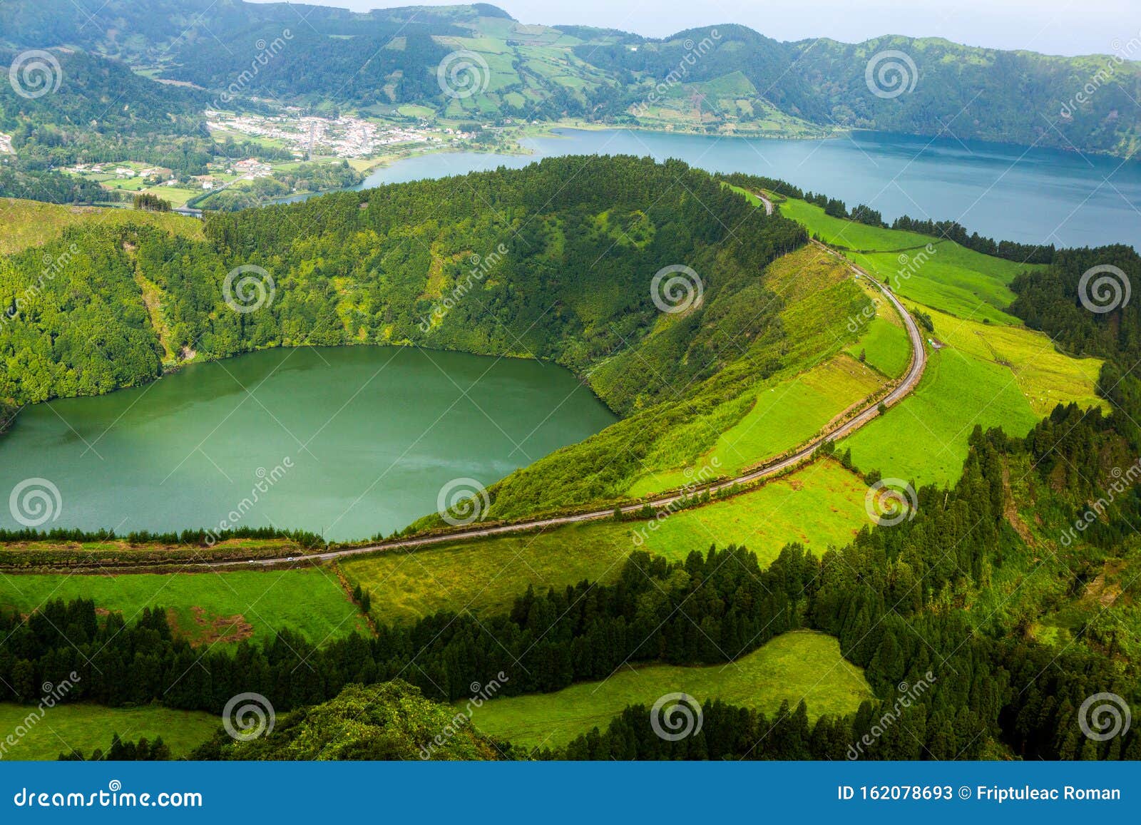 klippe engagement Terapi Beautiful Landscape Sceneries in Azores Portugal. Tropical Nature in Sao  Miguel Island, Azores. Stock Image - Image of outdoors, beautiful: 162078693