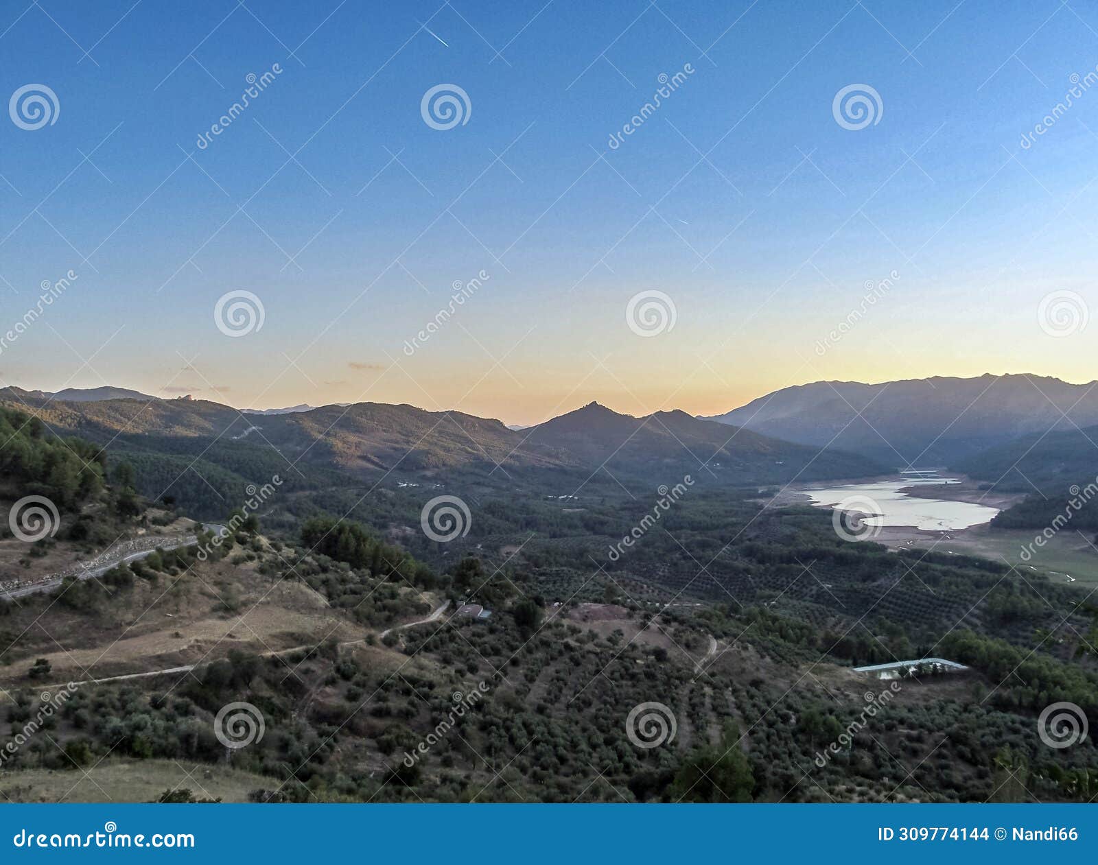 tranco reservoir from the aguilon viewpoint. segura ovens, jaen, spain.