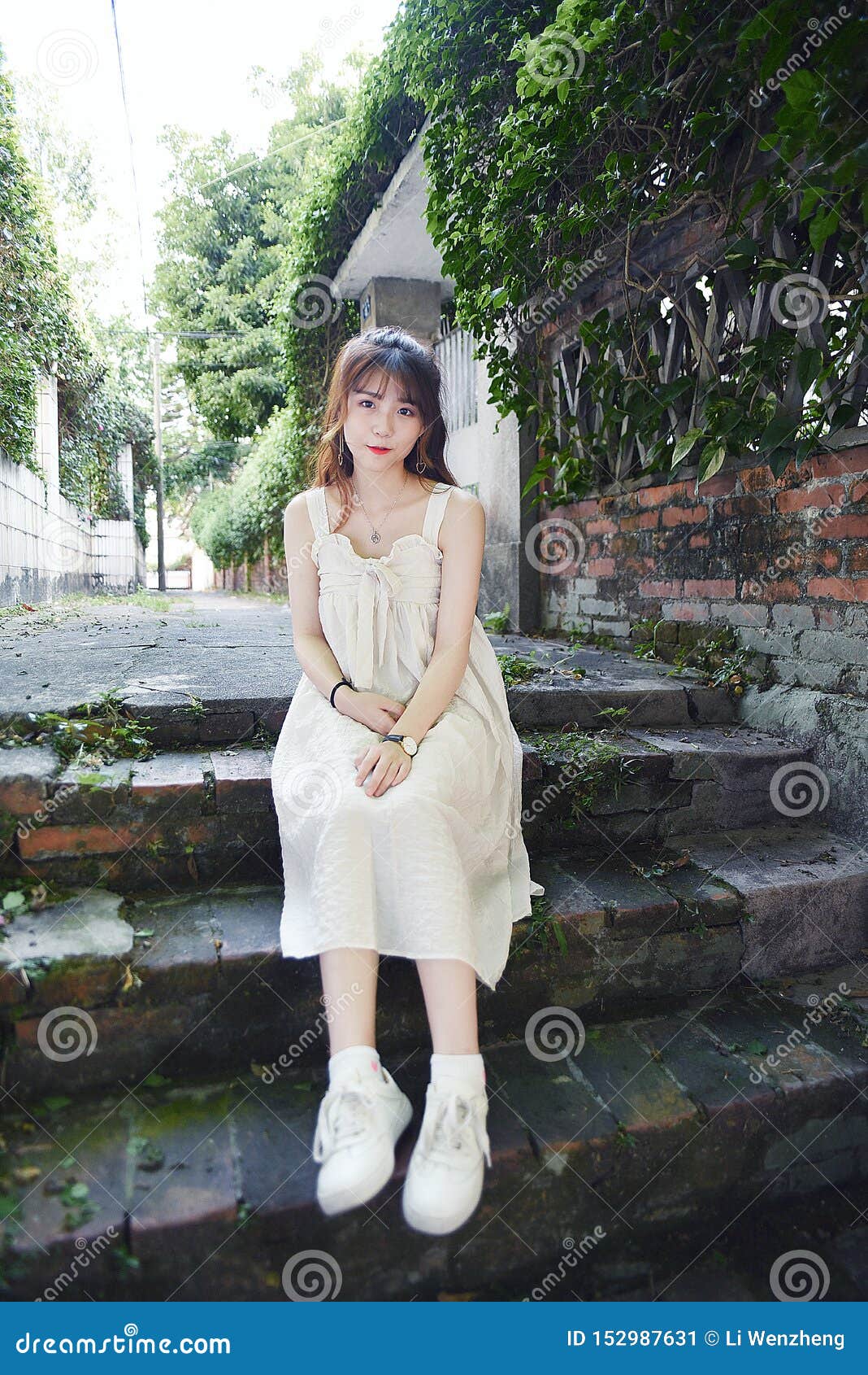 Beautiful And Lovely Asian Girl Shows Her Youth In The Park Stock Image Image Of Youth