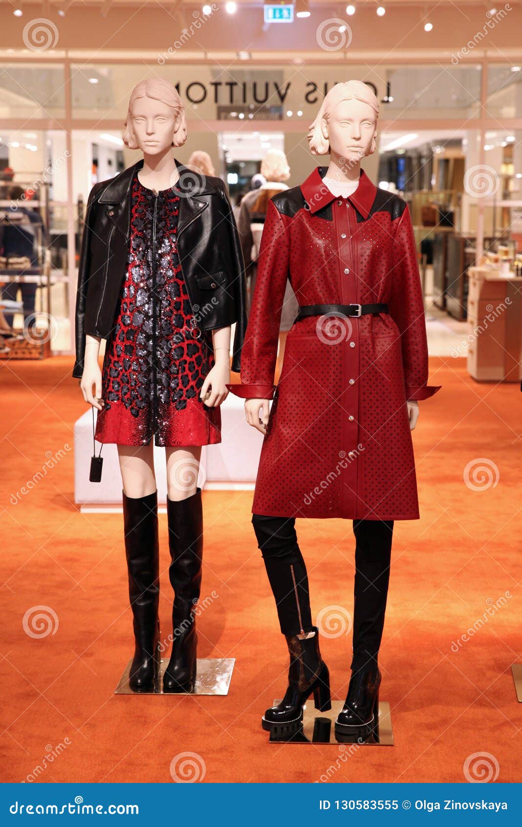Beautiful Mannequins in Louis Vuitton Store. Moscow. 01.11.2018 Editorial  Image - Image of louis, house: 130583555