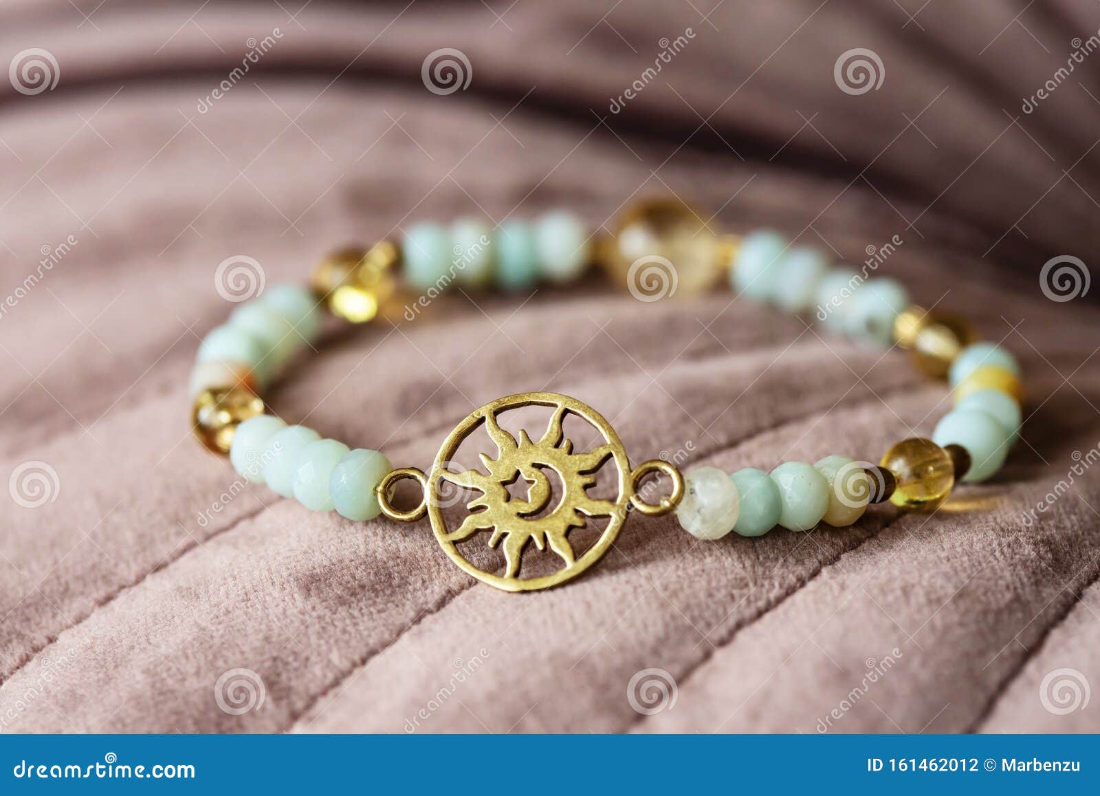Macramé and mineral bracelet - anklet - Artesanos Creativos de Fuerteventura