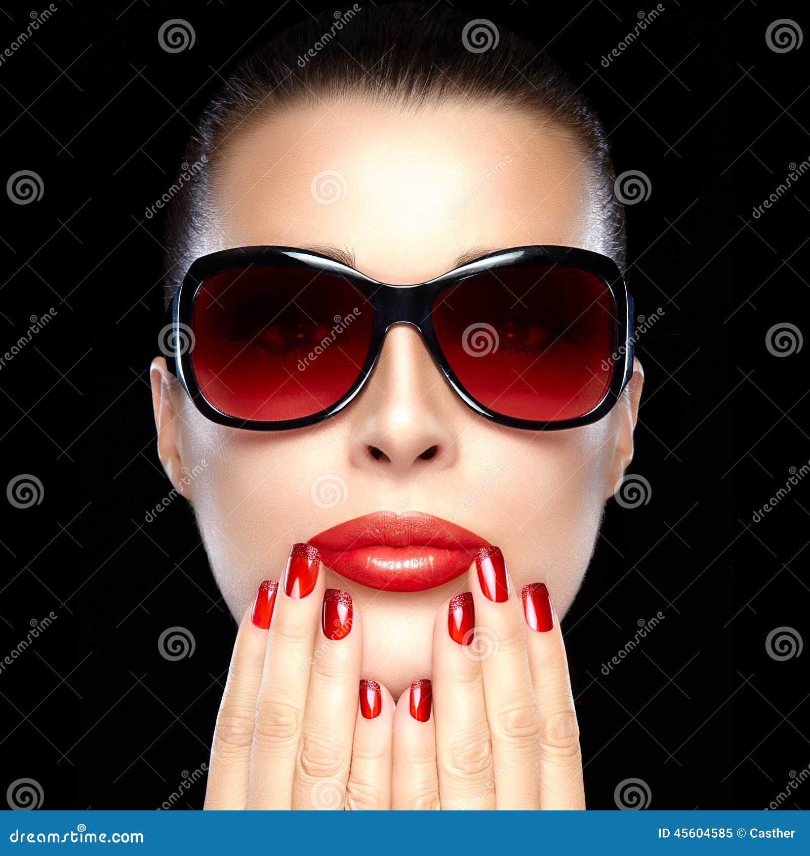 Beautiful Model in Black Fashion Sunglasses. Bright Makeup and M Stock ...