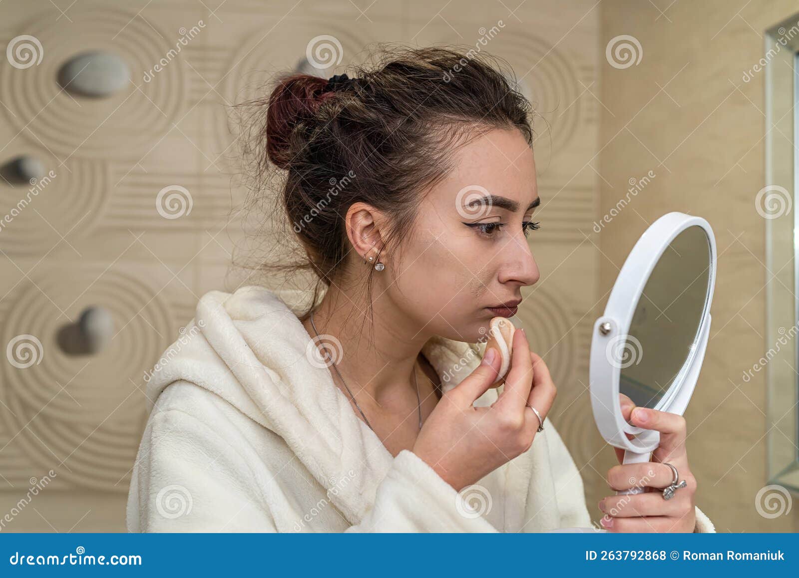 Beautiful Model is Getting Ready To Shoot and Doing Makeup in the