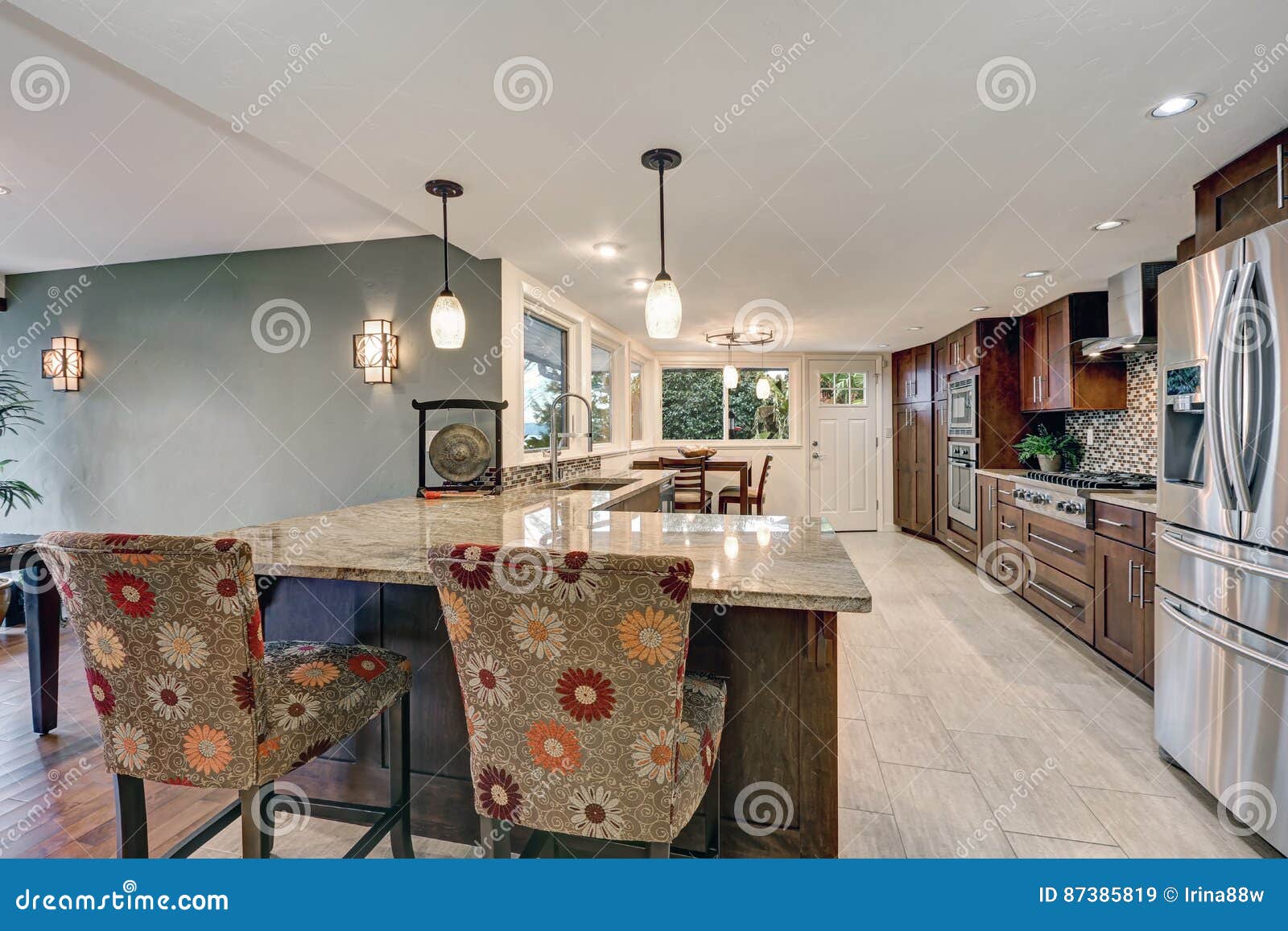 Beautiful Modernized Epicurean Kitchen Stock Image Image Of Flat