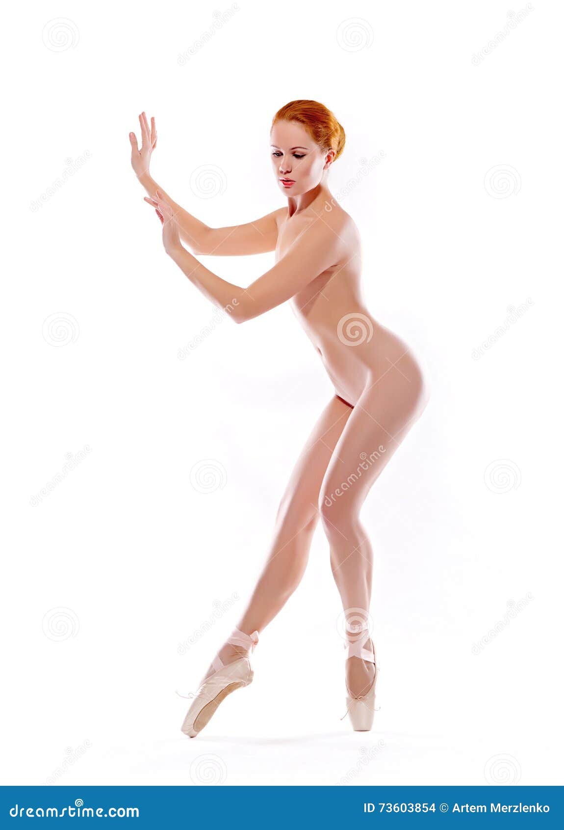 Naked Ballet Dancer Bilder