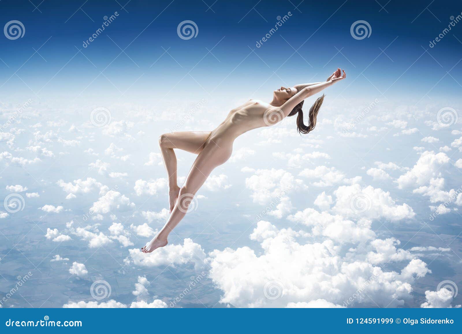 Naked Girl Goes Skydiving