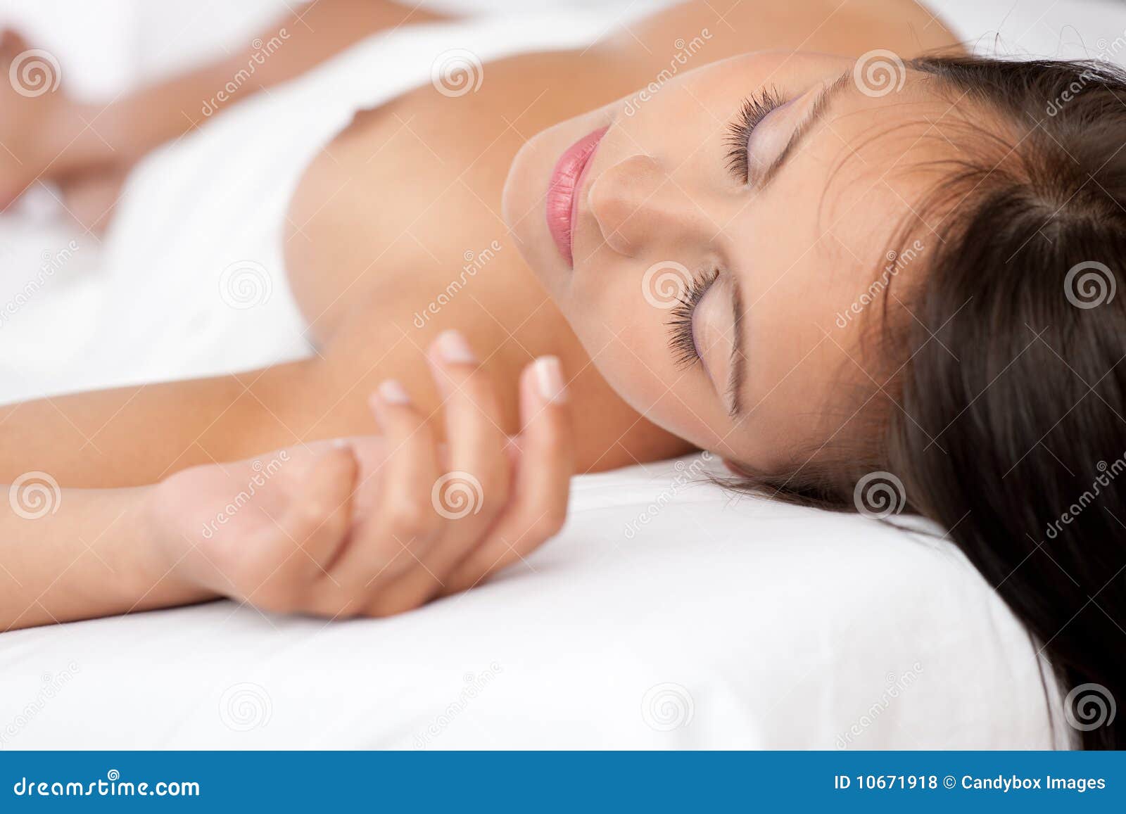 Indian Girl Sleeping Nude - Beautiful Naked Woman Sleeping in White Bed Stock Photo - Image of breast,  nipple: 10671918